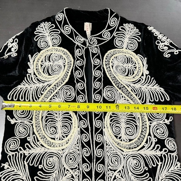RAGA Winston Velvet Embroidered Jacket Black Ivory Anthropologie Torero‎ Blazer - Picture 13 of 16